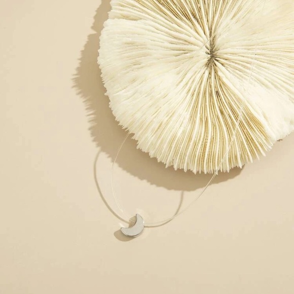 🌙 Floating clear choker w/ crescent moon pendant - Picture 2 of 11